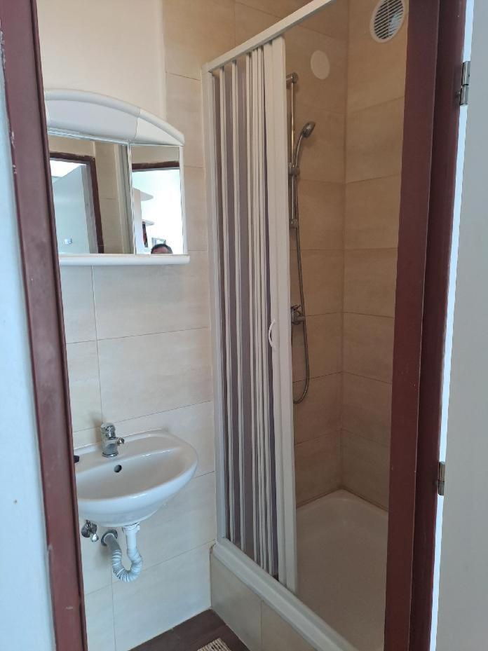 Apartman S Terasou Alamóc Kültér fotó